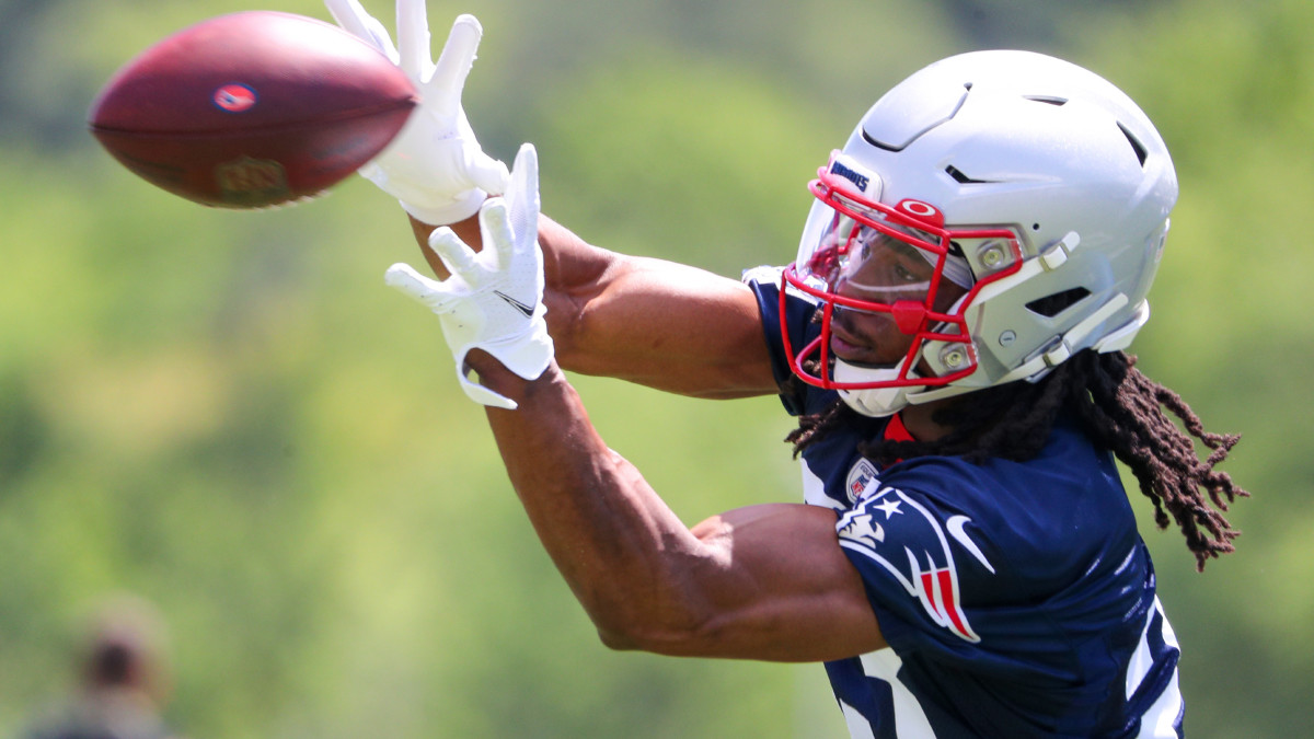 Patriots training camp Day 4: Kyle Dugger intercepts Mac Jones