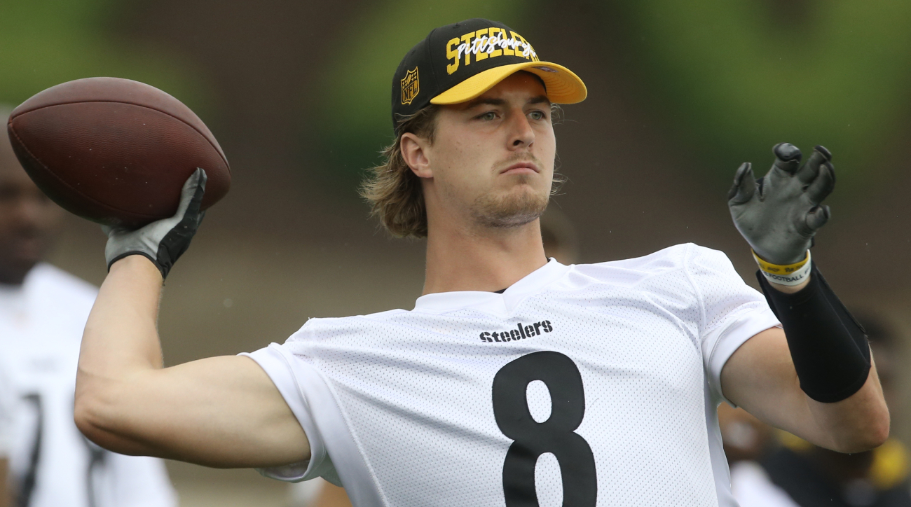 Steelers QB Kenny Pickett Addresses Early Training Camp Struggles - Sports  Illustrated