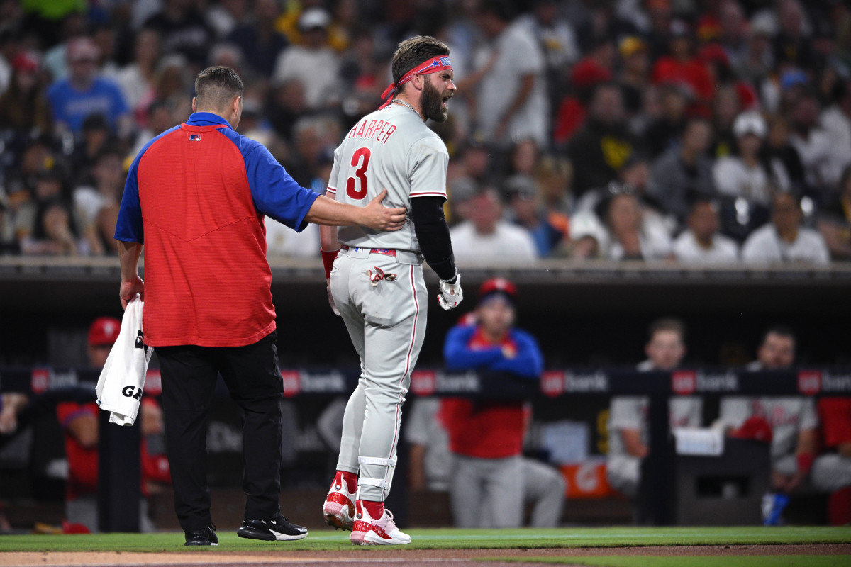 Phillies' Bryce Harper progressing, but pins remain in thumb – Delco Times