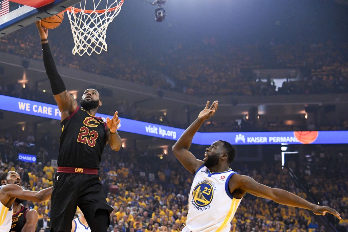 WATCH: Viral Video Of LeBron James And Draymond Green - Fastbreak On ...