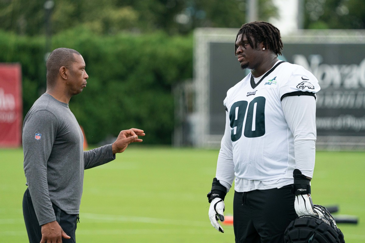 Philadelphia Eagles' Weigh In on Former Football Defensive