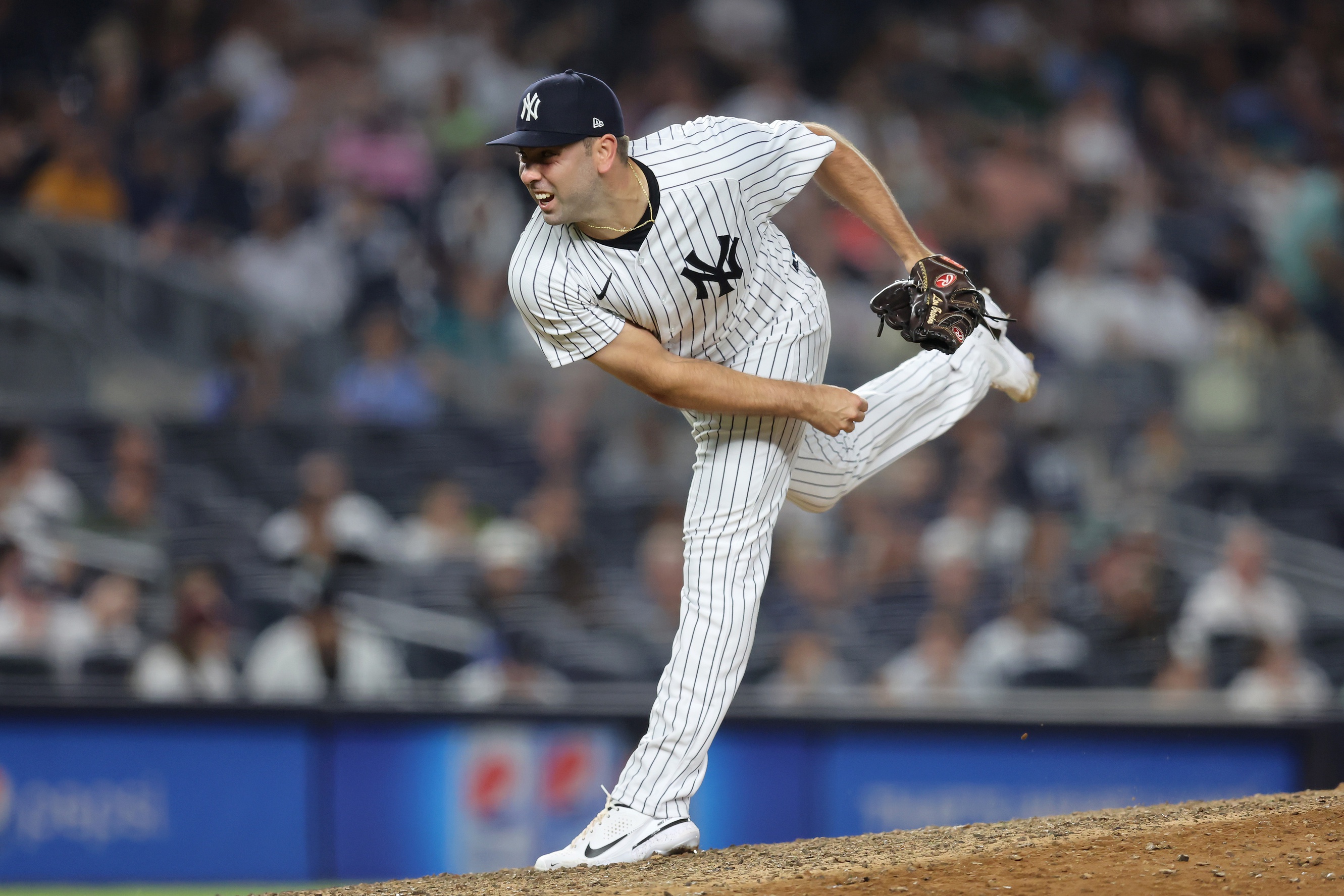 Yankees reliever Trivino warms up in wrong jersey, changes - The San Diego  Union-Tribune