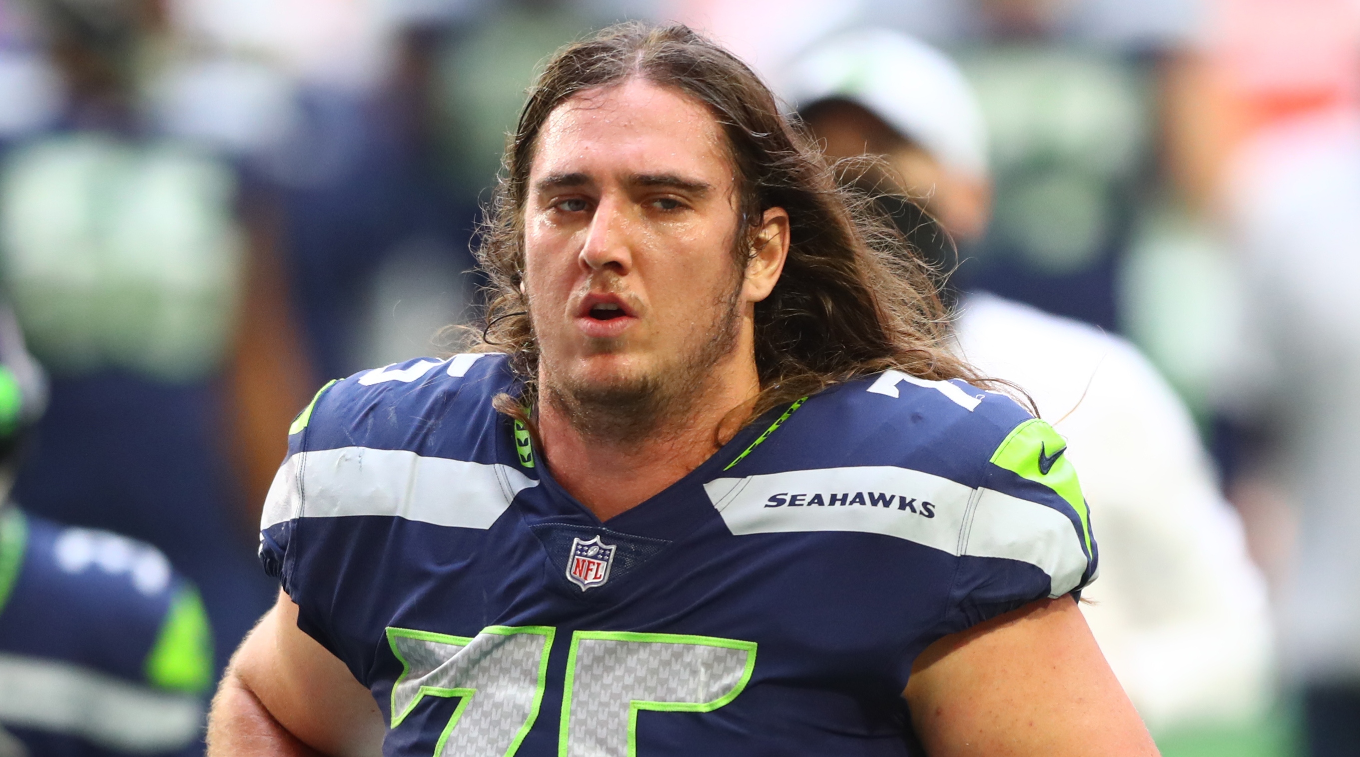 Ex-Seahawks OL Chad Wheeler rips off monitoring device