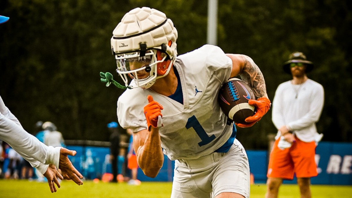 Notebook Day 1 of Florida Gators Fall Camp 2022 Sports Illustrated