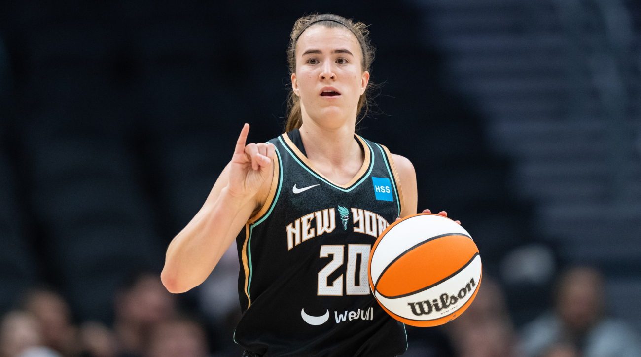 Sabrina Ionescu first WNBA player to record 500/200/200 season