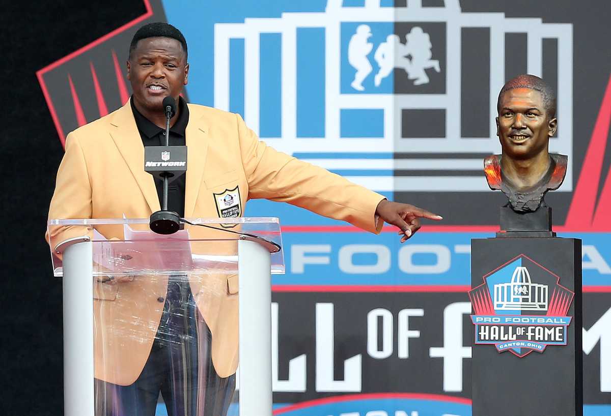 Packers legend LeRoy Butler named to Pro Football Hall of Fame Wisconsin  News - Bally Sports