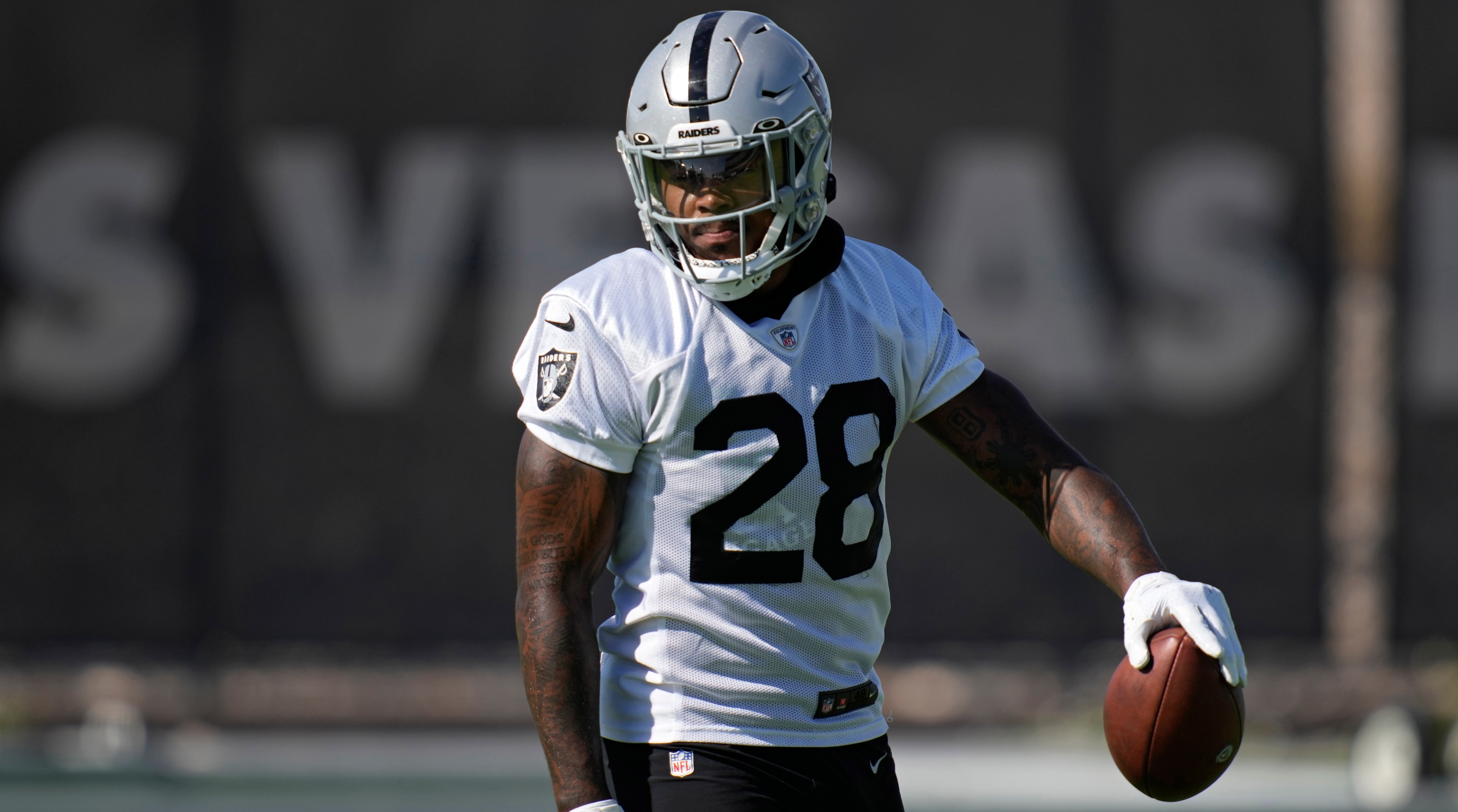 Josh Jacobs Trade To The Miami Dolphins? Las Vegas Raiders Trade