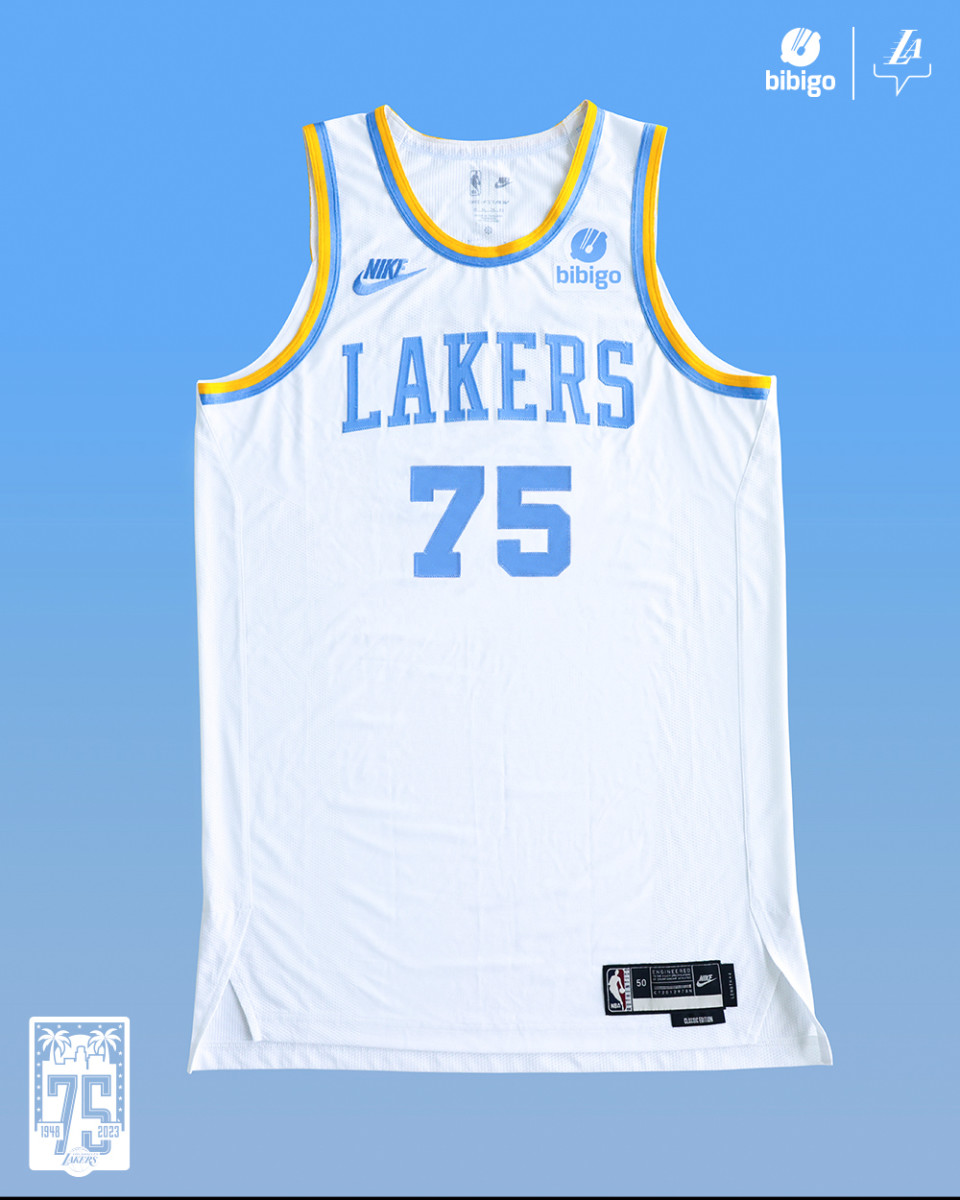 Los Angeles Lakers Will Use Classic Blue Jersey For 2021 NBA Season -  Fadeaway World