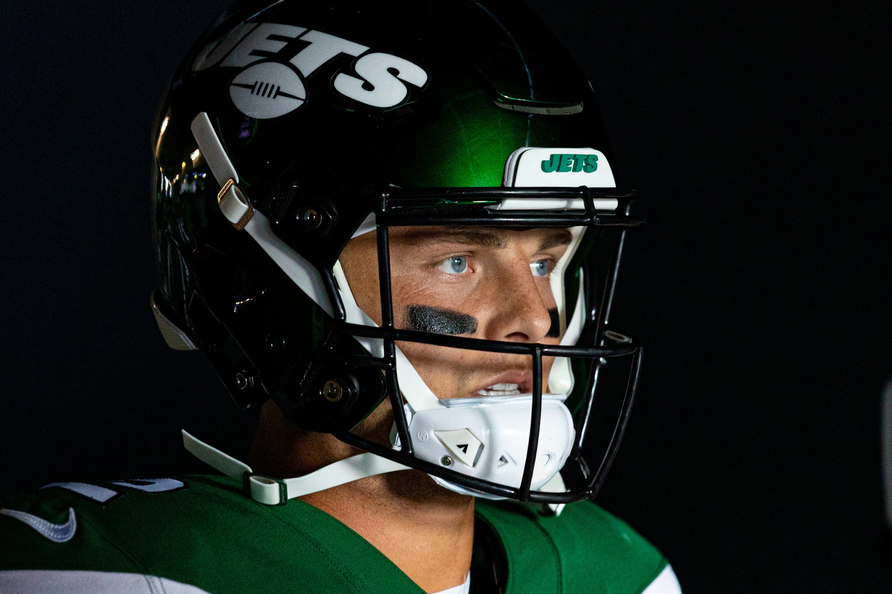 Zach Wilson injury news: Jets quarterback exits preseason game early -  Deseret News