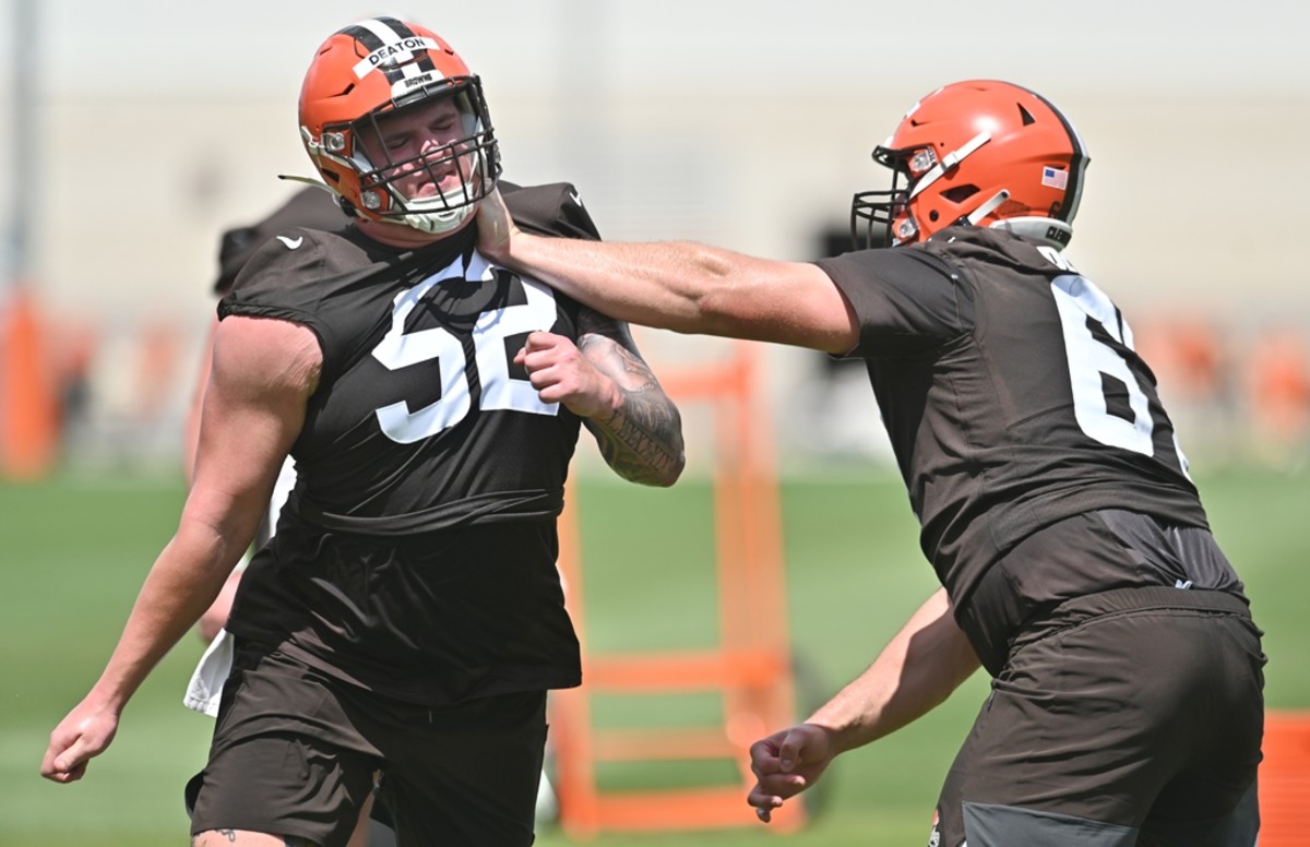 Browns Rookie Carted off During Monday Practice - Sports Illustrated ...