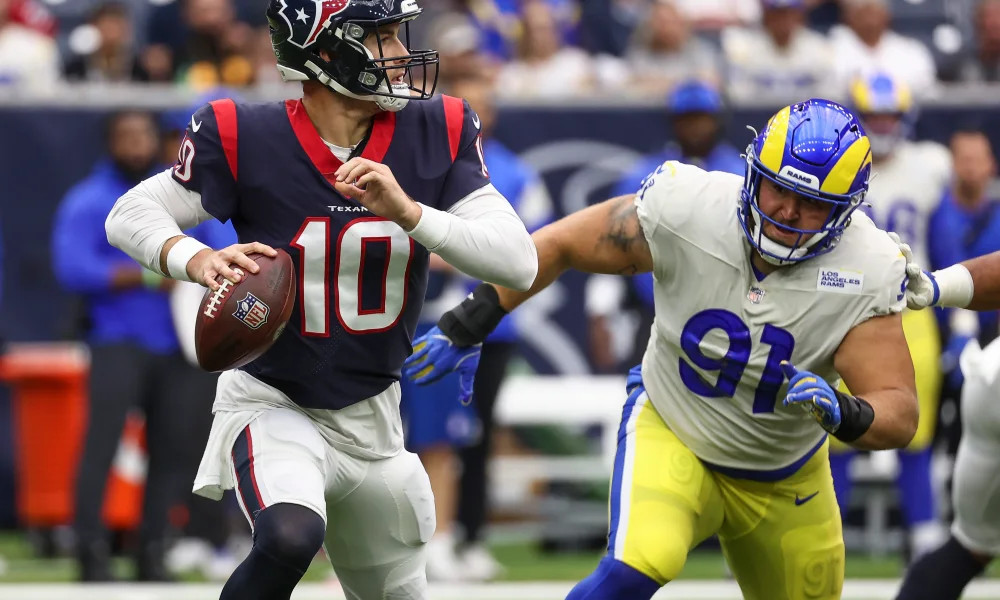 Live Updates: Houston Texans Take 24-20 Victory Over Rams - Sports  Illustrated Houston Texans News, Analysis and More