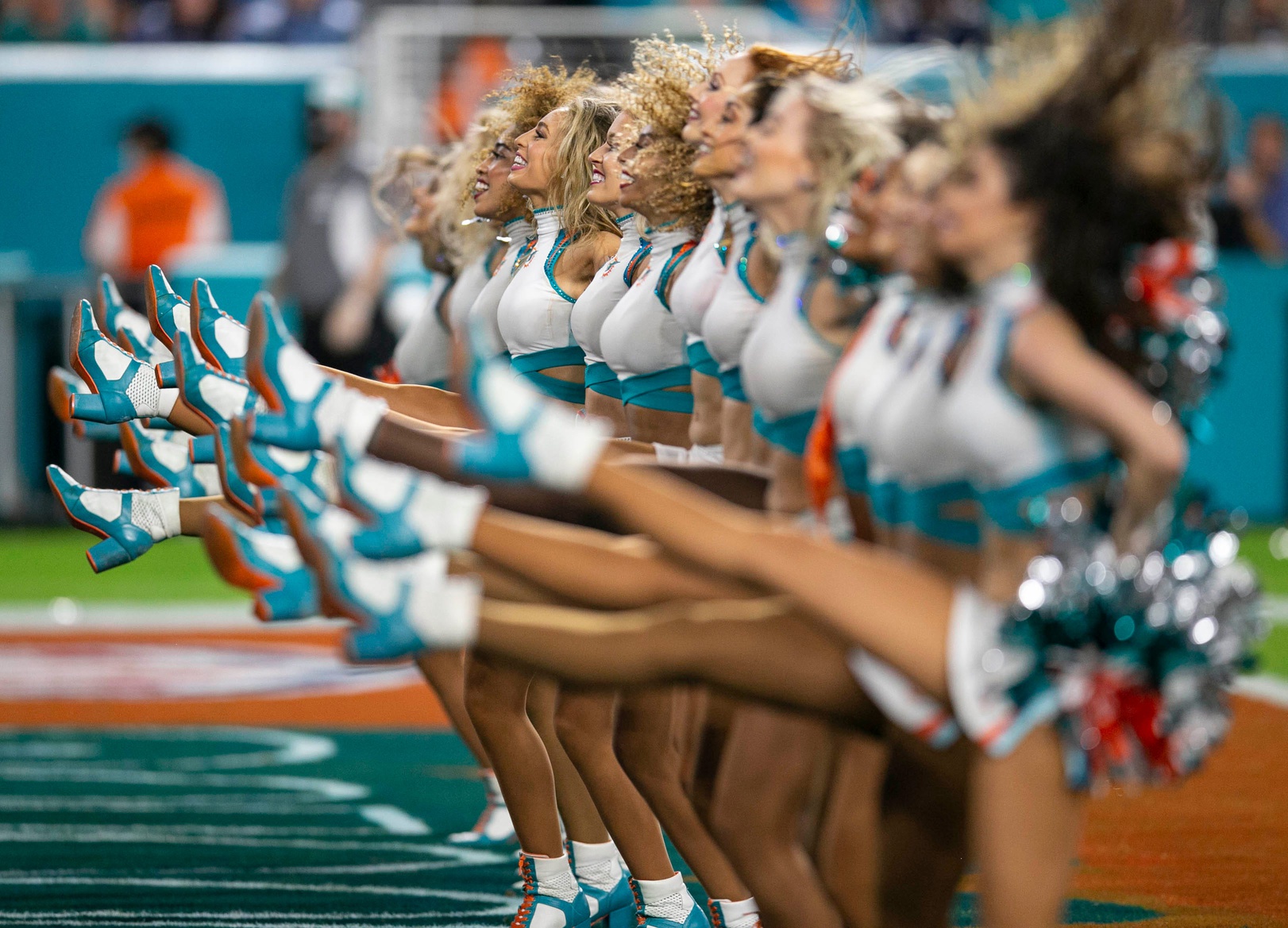 Las Vegas Raiders vs. Miami Dolphins FREE LIVE STREAM (8/20/22