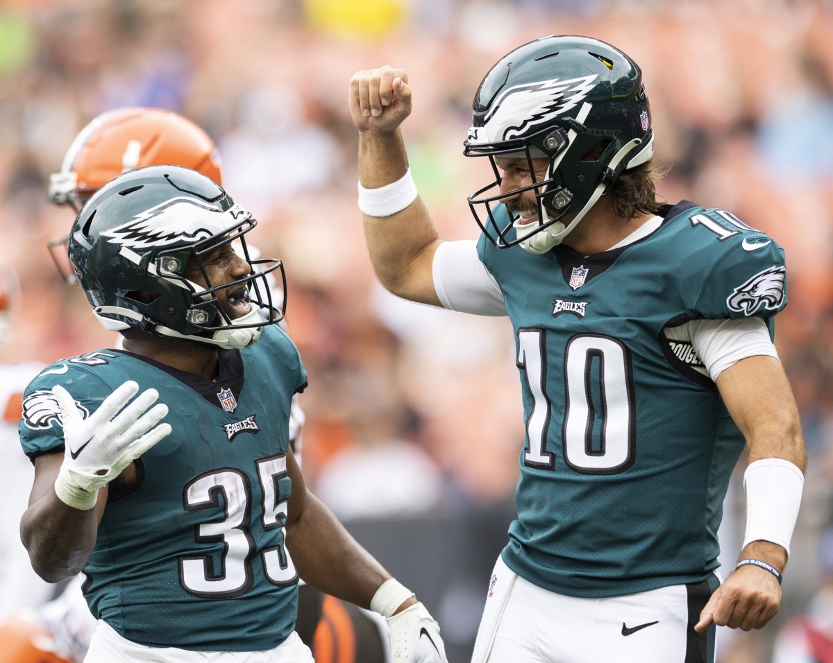 Eagles' Gardner Minshew, reserves lead team to 21-20 win over