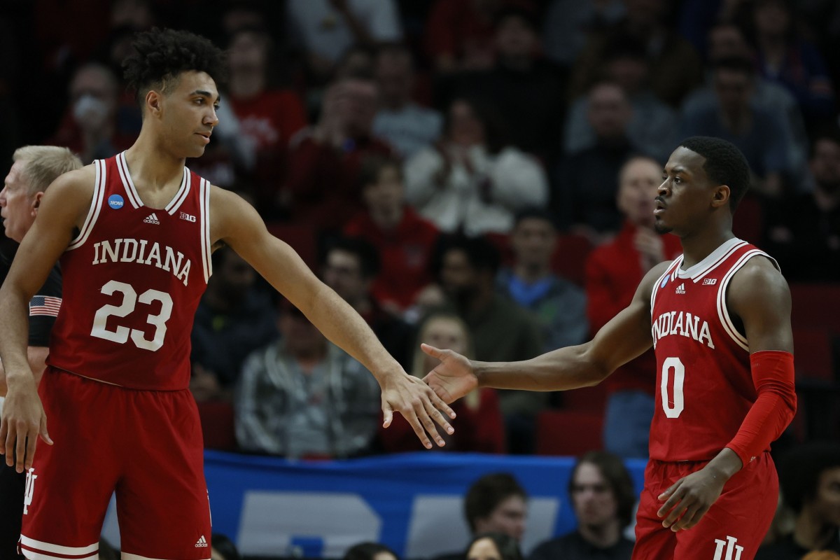 Hoosier Fan Fest Provides First Look at 20222023 Indiana Basketball
