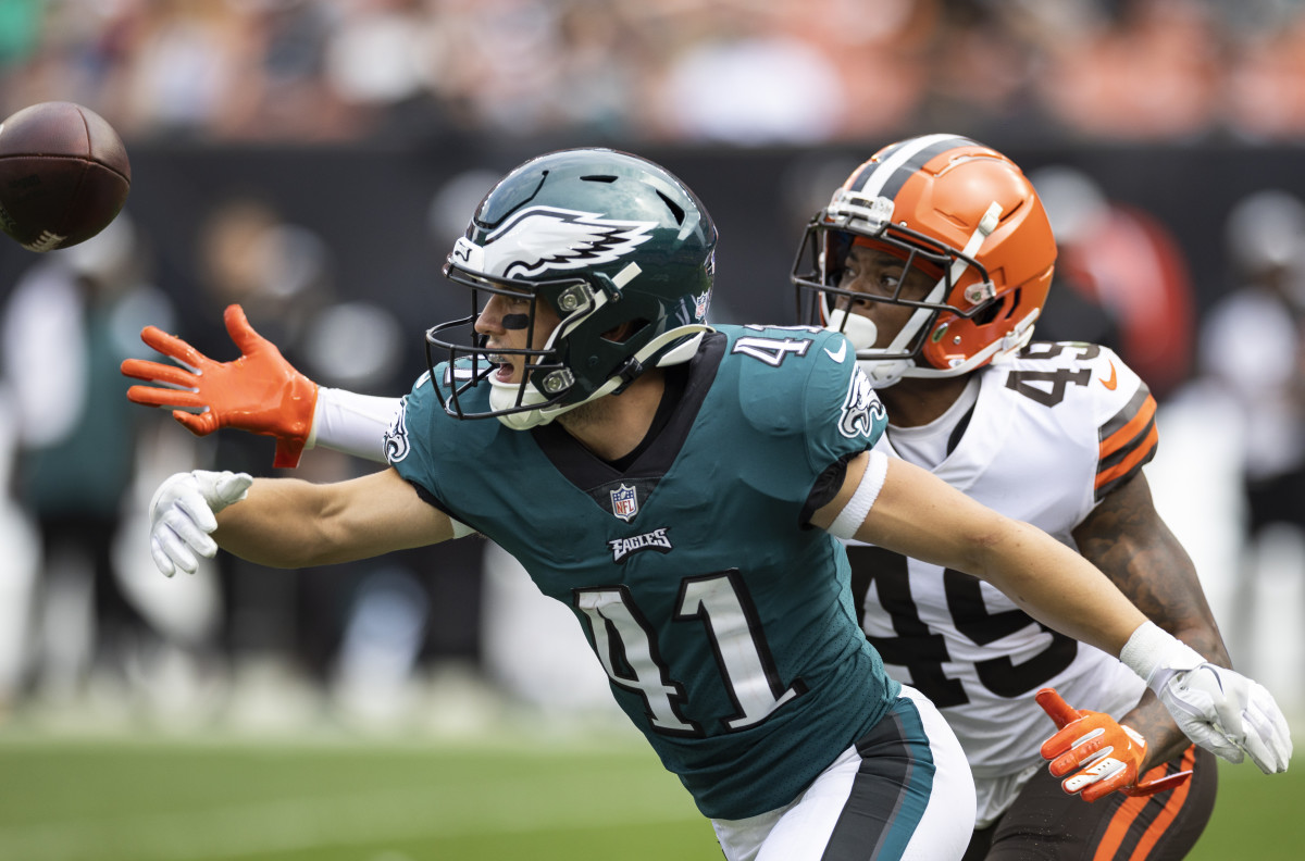 Britain Covey of the Philadelphia Eagles runs with the ball against