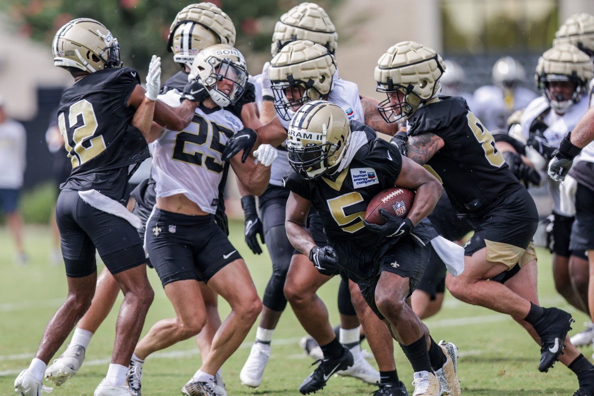 Camp Highlight: Josh Allen Connects With Deonte Harty For The Long  Touchdown!