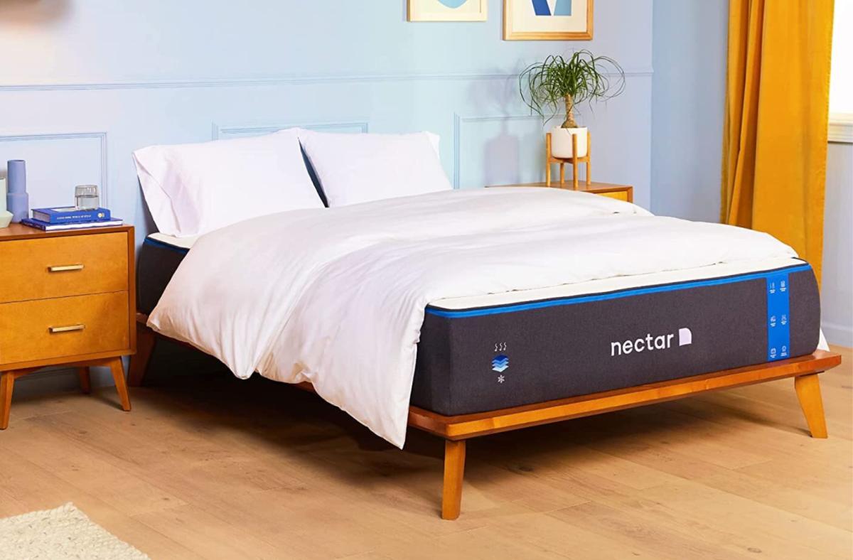 nectar mattress 2 pillows gel memory foam