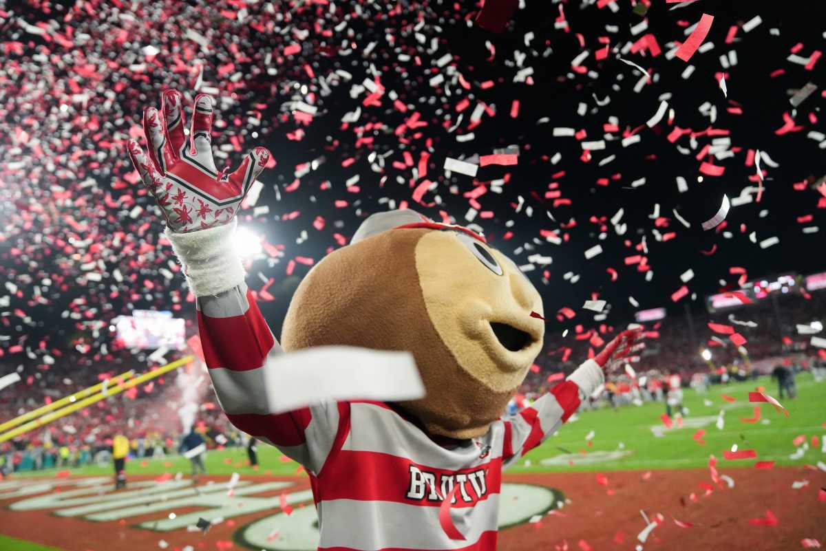 What Are The Ohio State Buckeyes' Odds to Win the National Title This  Season?