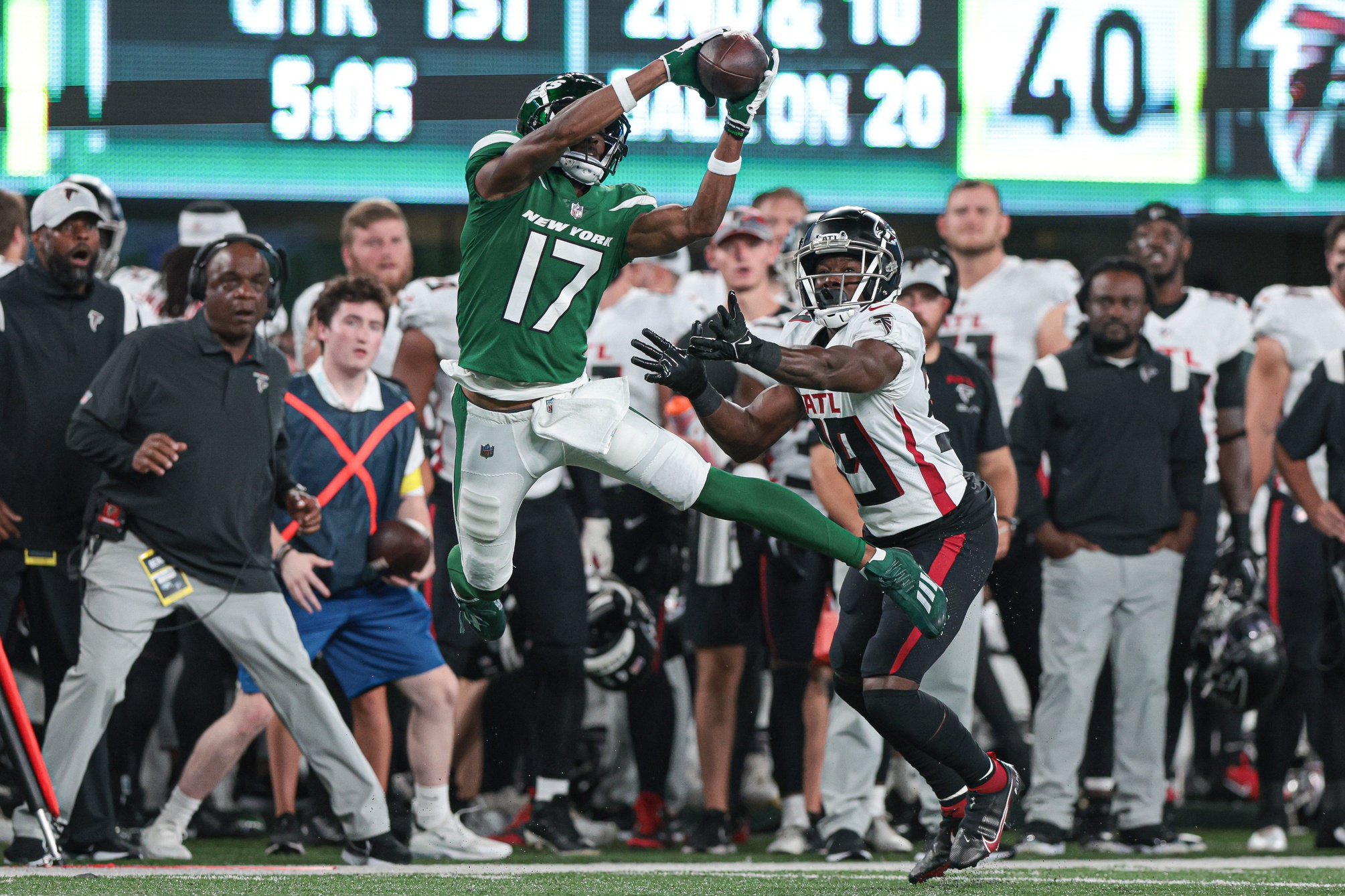 How did NY Jets' rookies perform vs. Atlanta Falcons?