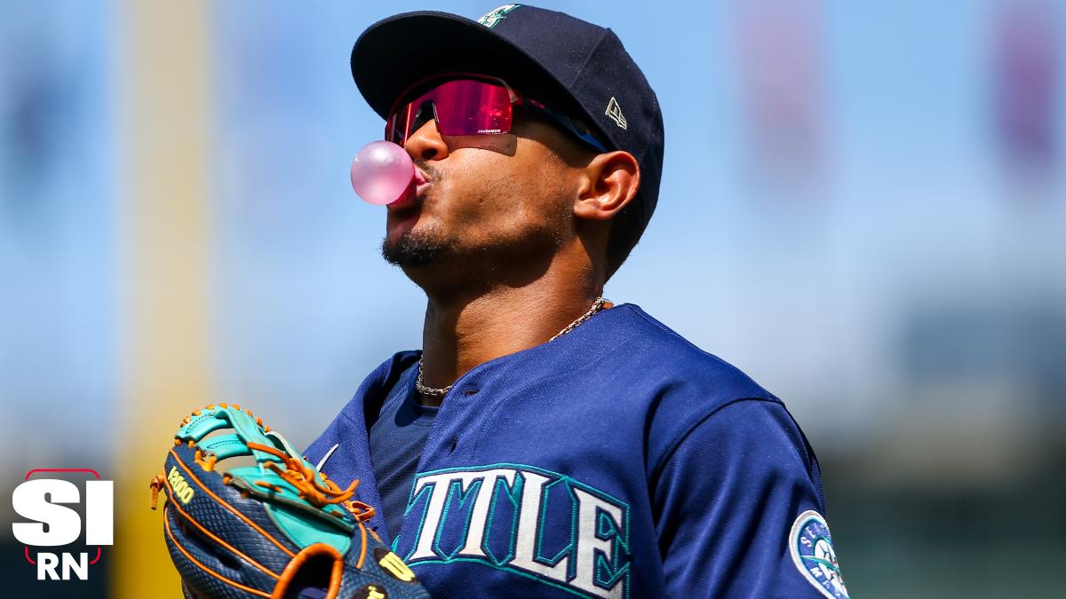 How Mariners rookie Julio Rodríguez became the new 'king of Seattle' - The  Athletic