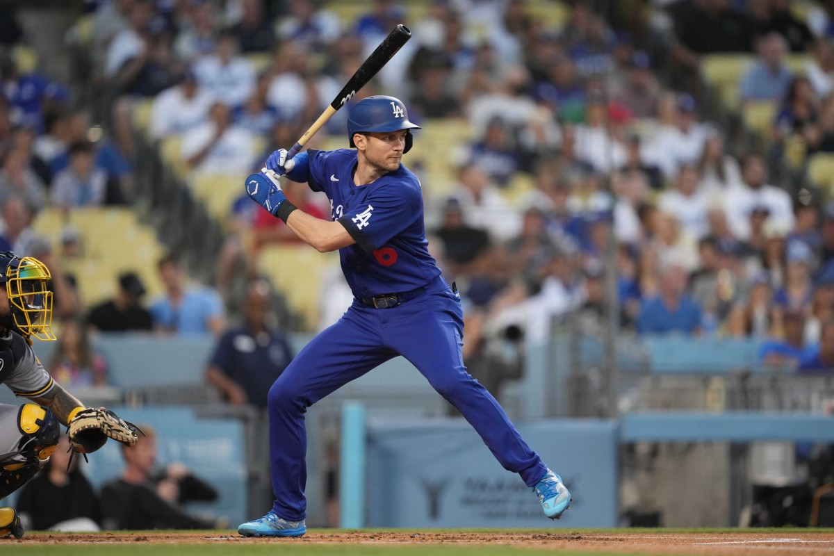 Offishial news, 8/18/23: Edwards plays shortstop; Sandy's Dodger Stadium  demons - Fish On First