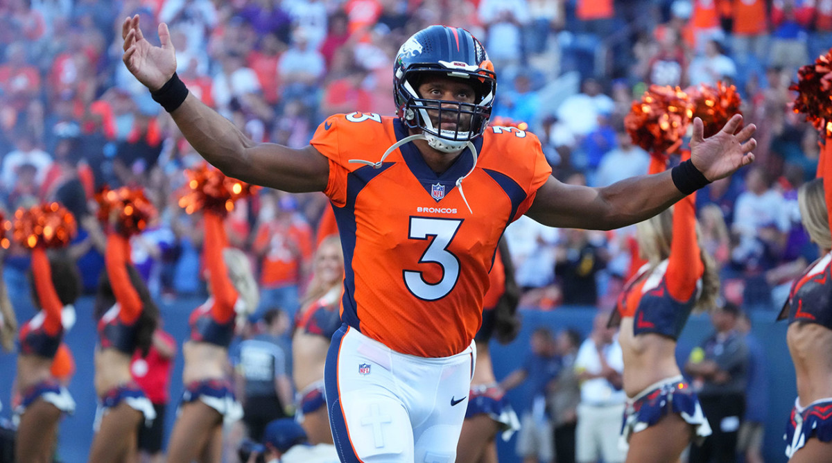 Russell Wilson's improved play is the silver lining to the Broncos