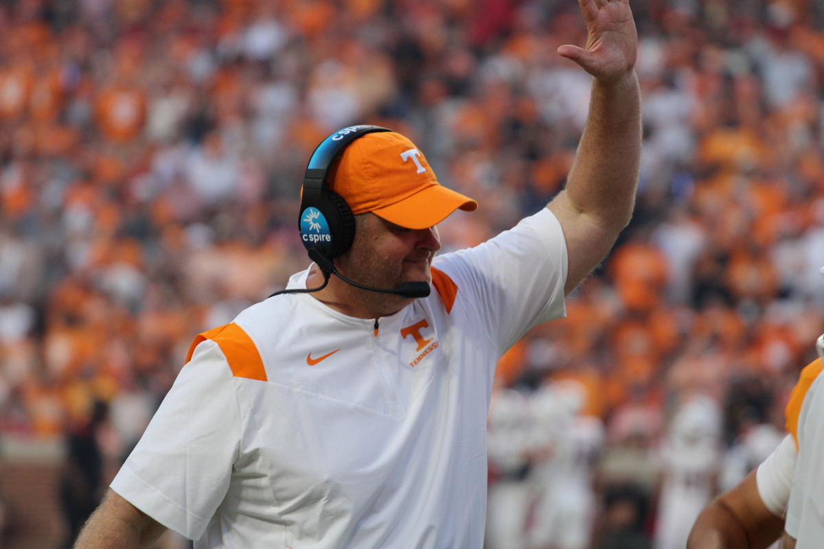 Watch: Tennessee Vols Football Celebrates Win Over Pitt - Sports ...