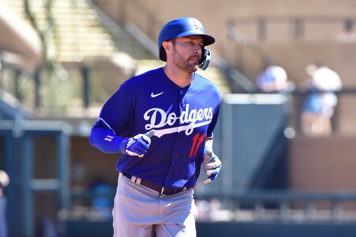 Dodgers OF AJ Pollock will miss ability to opt out of contract