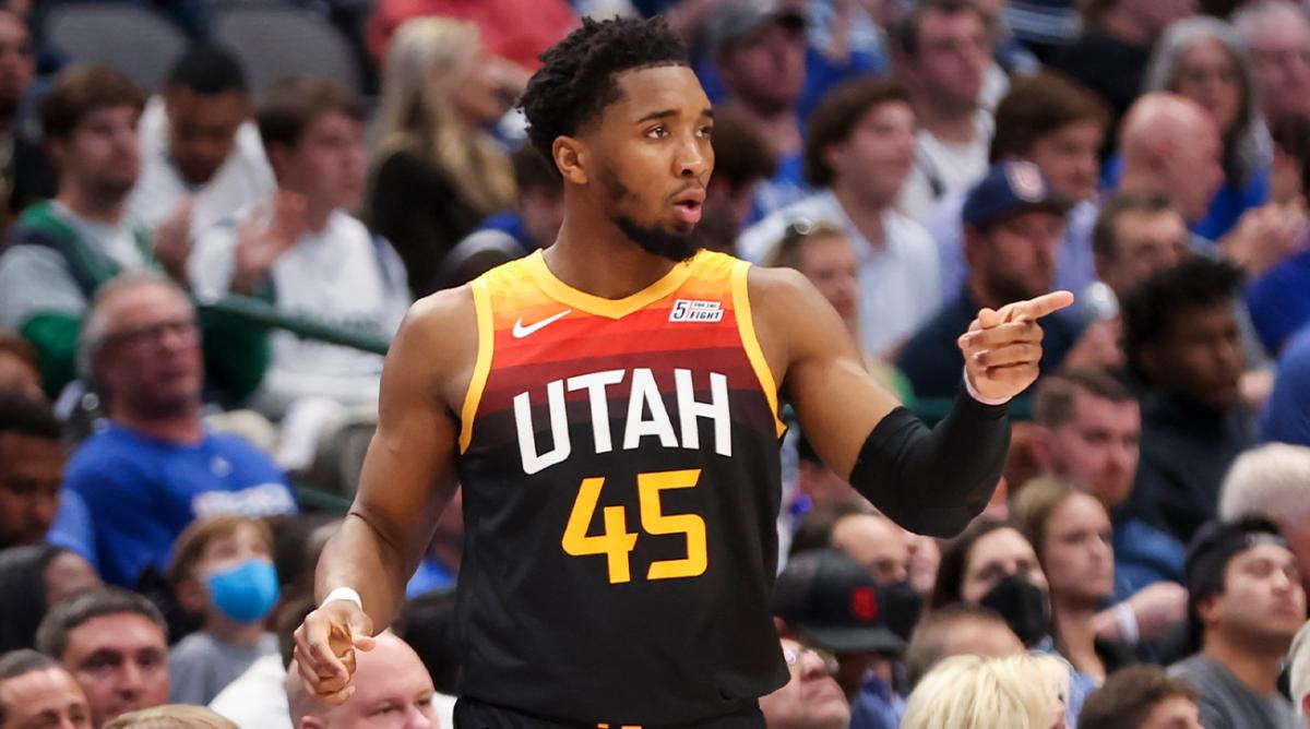 Donovan Mitchell - Cleveland Cavaliers - Game-Worn Association Edition  Jersey - Worn 3 Games - Scored Game-High 46 Points - Recorded 500th Steal -  2022-23 NBA Season
