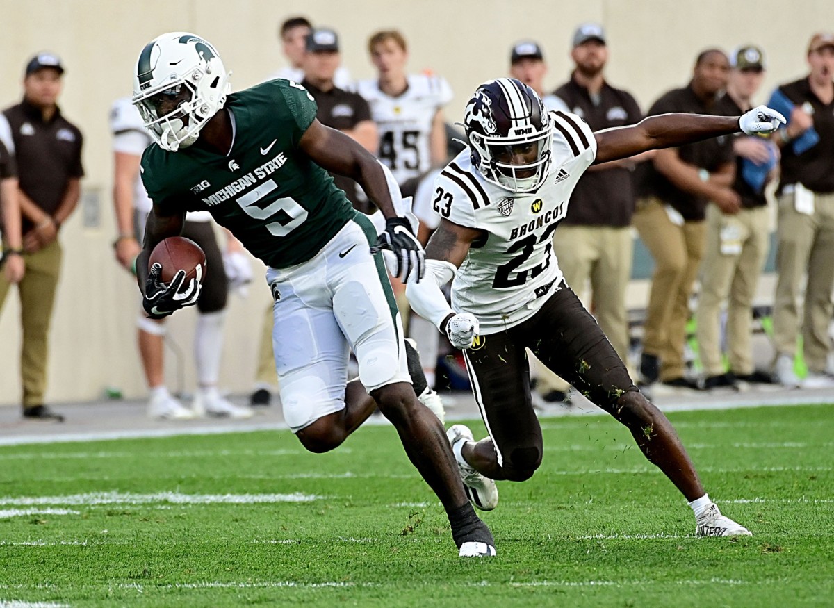 Michigan State Football Beats Western Michigan In Season-opener, 35-13 ...