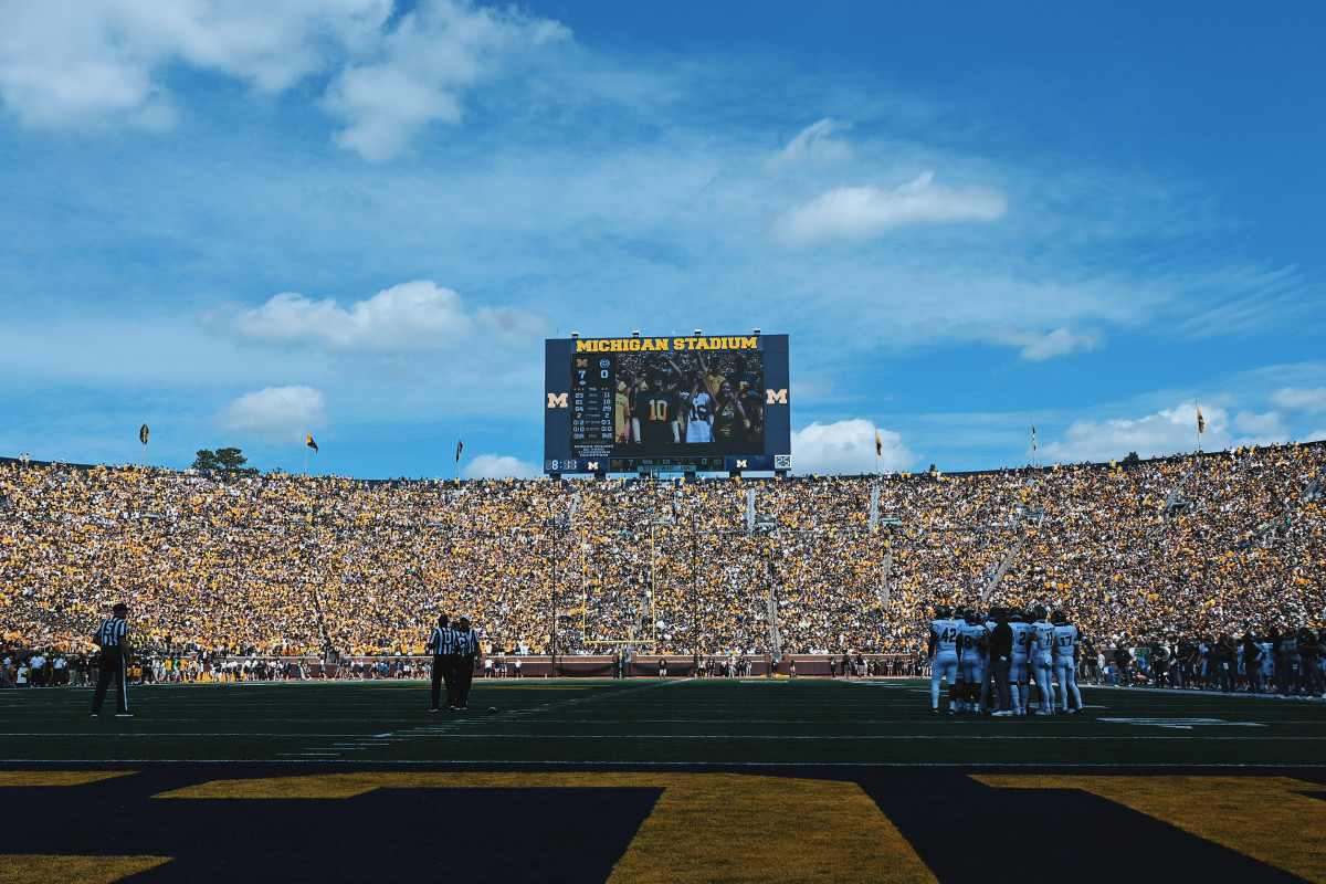 Michigan Athletics shows off new scoreboards at Michigan Stadium