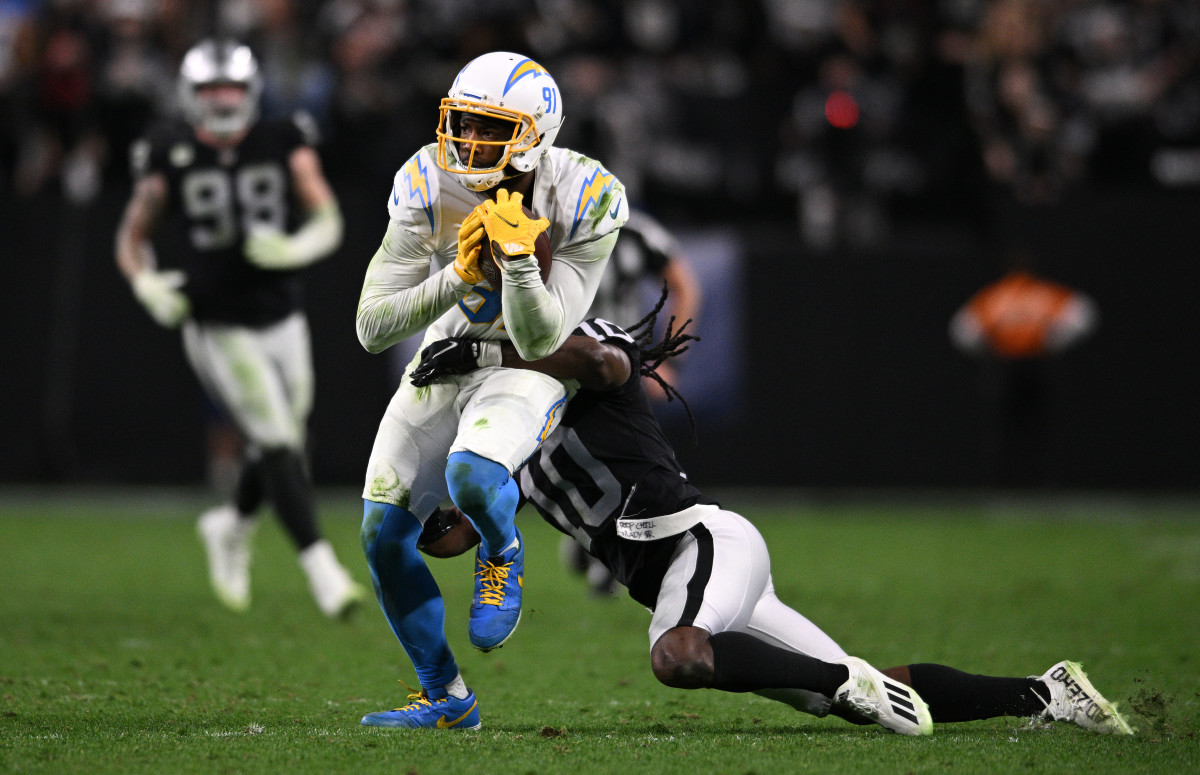 Los Angeles Chargers at Las Vegas Raiders Game Day Betting Odds: Week 13  Point Spread, Moneyline, Over/Under - Sports Illustrated Los Angeles  Chargers News, Analysis and More