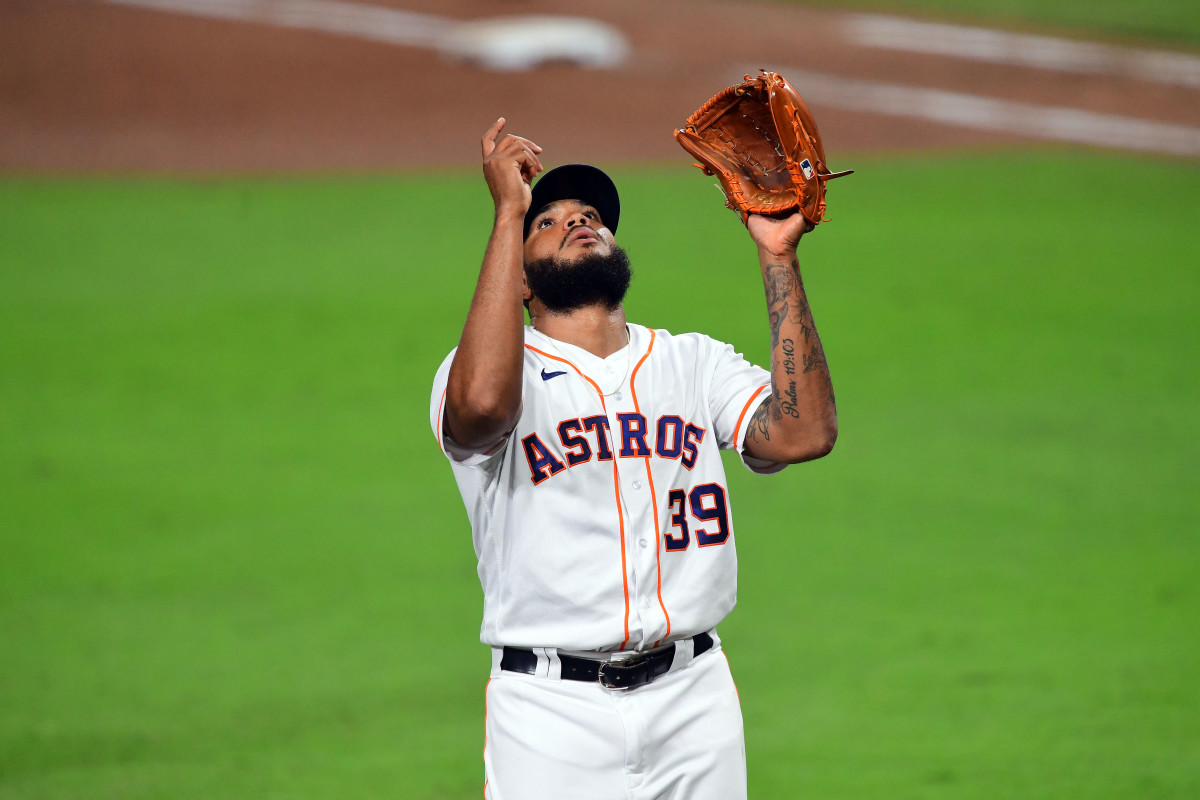 Astros' Aledmys Díaz set for rehab assignment this weekend