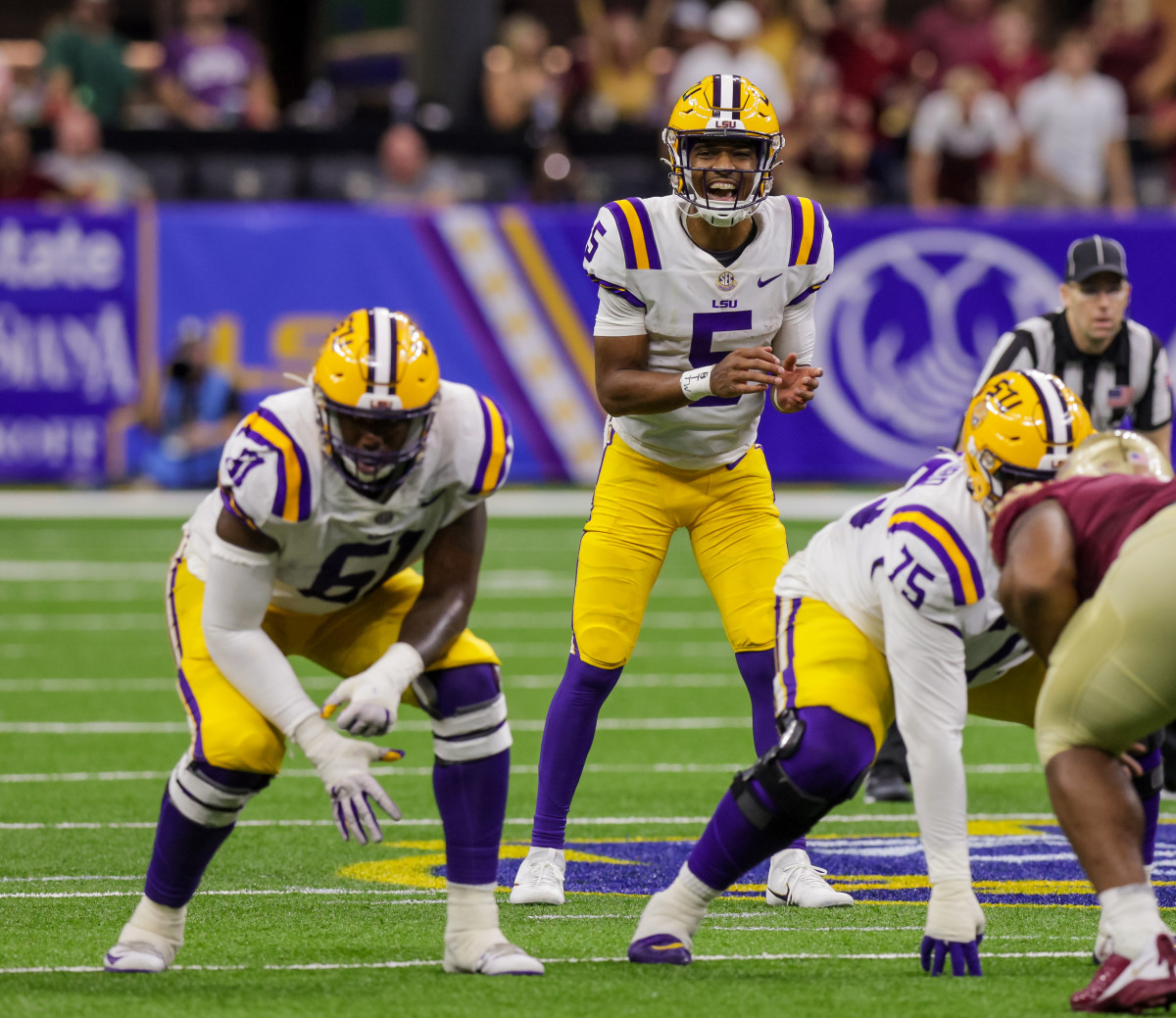 LSU QB Jayden Daniels Signs Unique NIL Deal - Sports Illustrated LSU Tigers  News, Analysis and More.