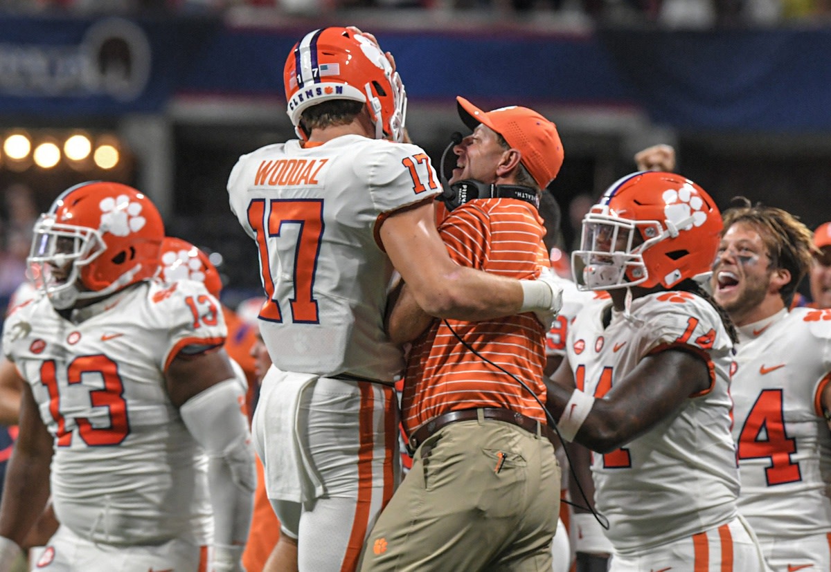 Clemson Tigers Drop 1 Spot In AP Poll - Sports Illustrated Clemson ...