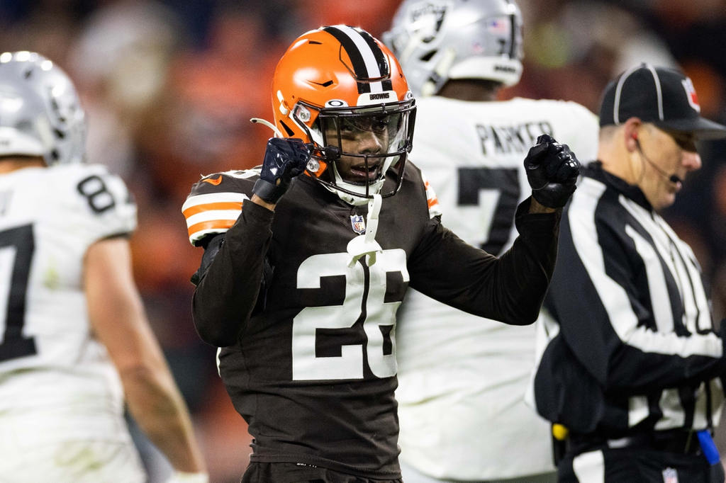 Browns place Greedy Williams on IR, 3 others questionable for Panthers game