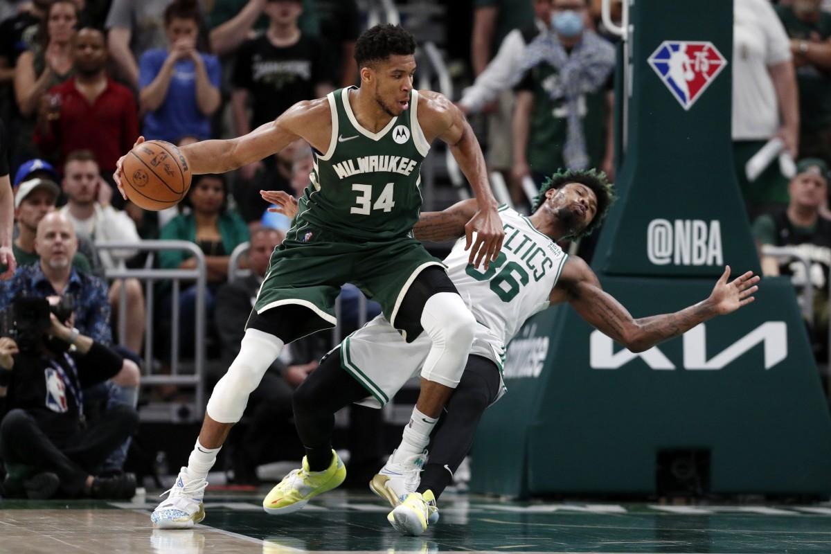 Sixers’ın rakibi Giannis Antetokounmpo, EuroBasket’te sakatlandı