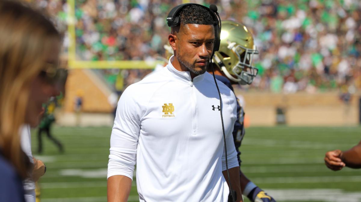 Marcus Freeman Announces That Notre Dame Will Wear Green Jersey vs.  California - Sports Illustrated Notre Dame Fighting Irish News, Analysis  and More