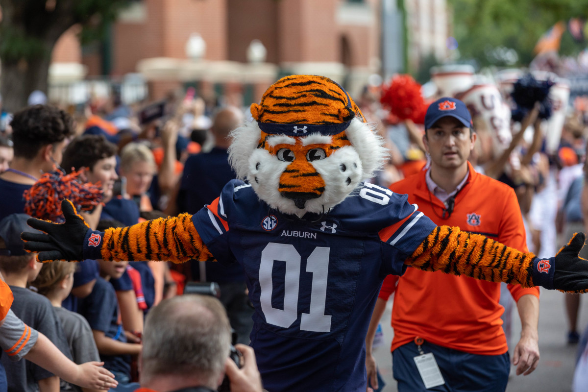 Auburn Tigers mascot Aubie pumps up the crowd during Tiger Walk prior to the San Jose State vs Auburn game on Saturday, Sept. 10, 2022.