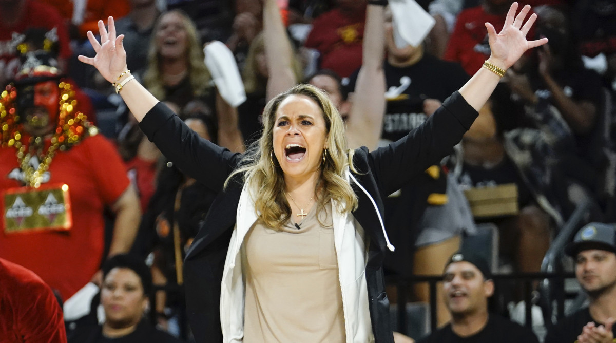 Las Vegas Aces head coach Becky Hammon yells from the sideline during the fourth quarter against the Connecticut Sun in game one of the 2022 WNBA Finals at Michelob Ultra Arena.