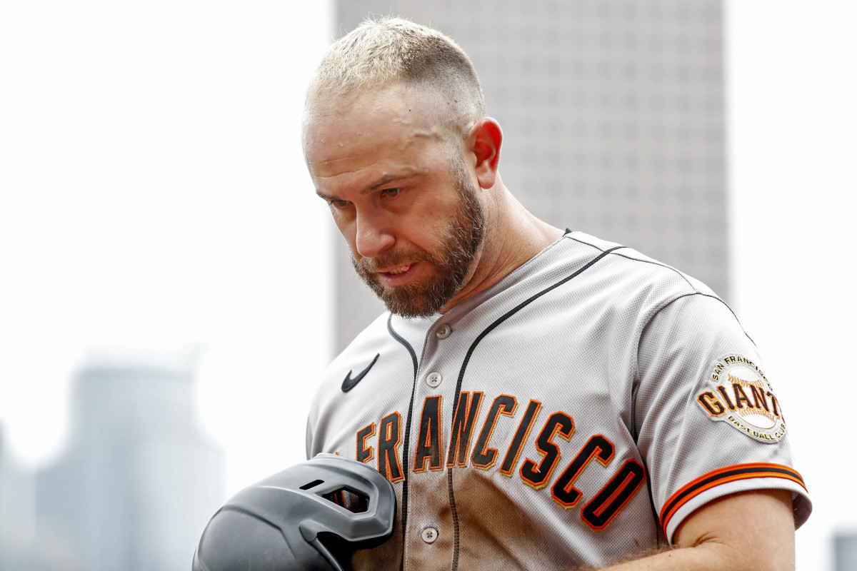 San Francisco Giants' Evan Longoria appears to weigh in on Astros' alleged  hidden buzzer scandal