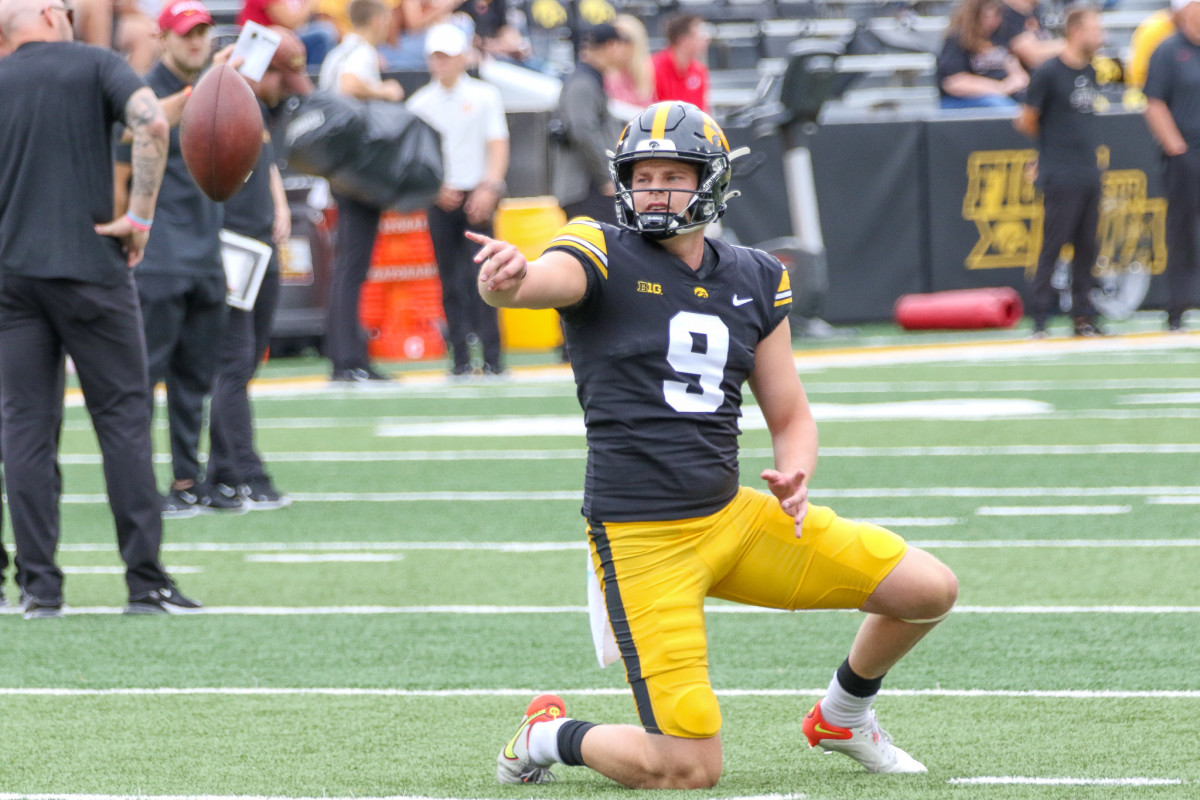 Tory Taylor Again B1G Special Teams POW - Sports Illustrated Iowa ...