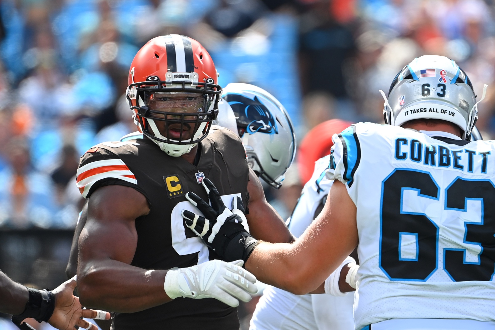 East Rutherford, New Jersey, USA. 16th Sep, 2019. Cleveland Browns  defensive end Myles Garrett (95) in action during the NFL game between the  Cleveland Browns and the New York Jets at MetLife