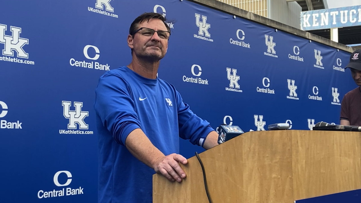 Watch: Kentucky OC Rich Scangarello Talks Florida Win, Life as Coordinator