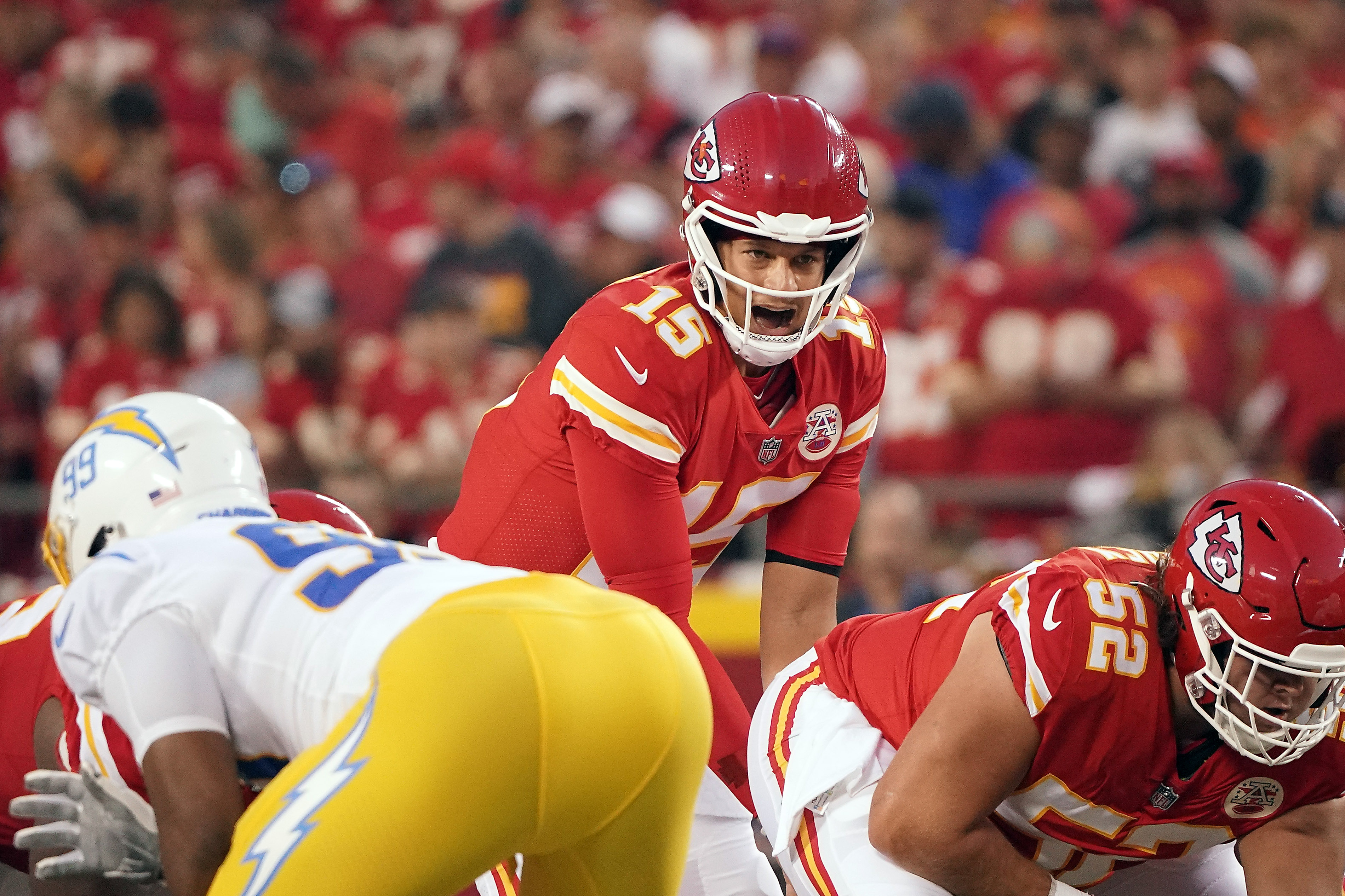 Chiefs vs Chargers score: Chiefs defeat Chargers 27-24 on Thursday