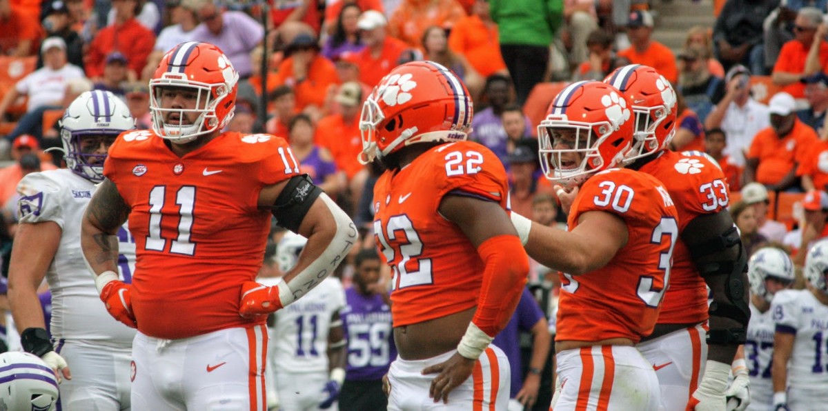 Clemson Tigers have Interesting Few Moments Before Coming to Notre Dame ...