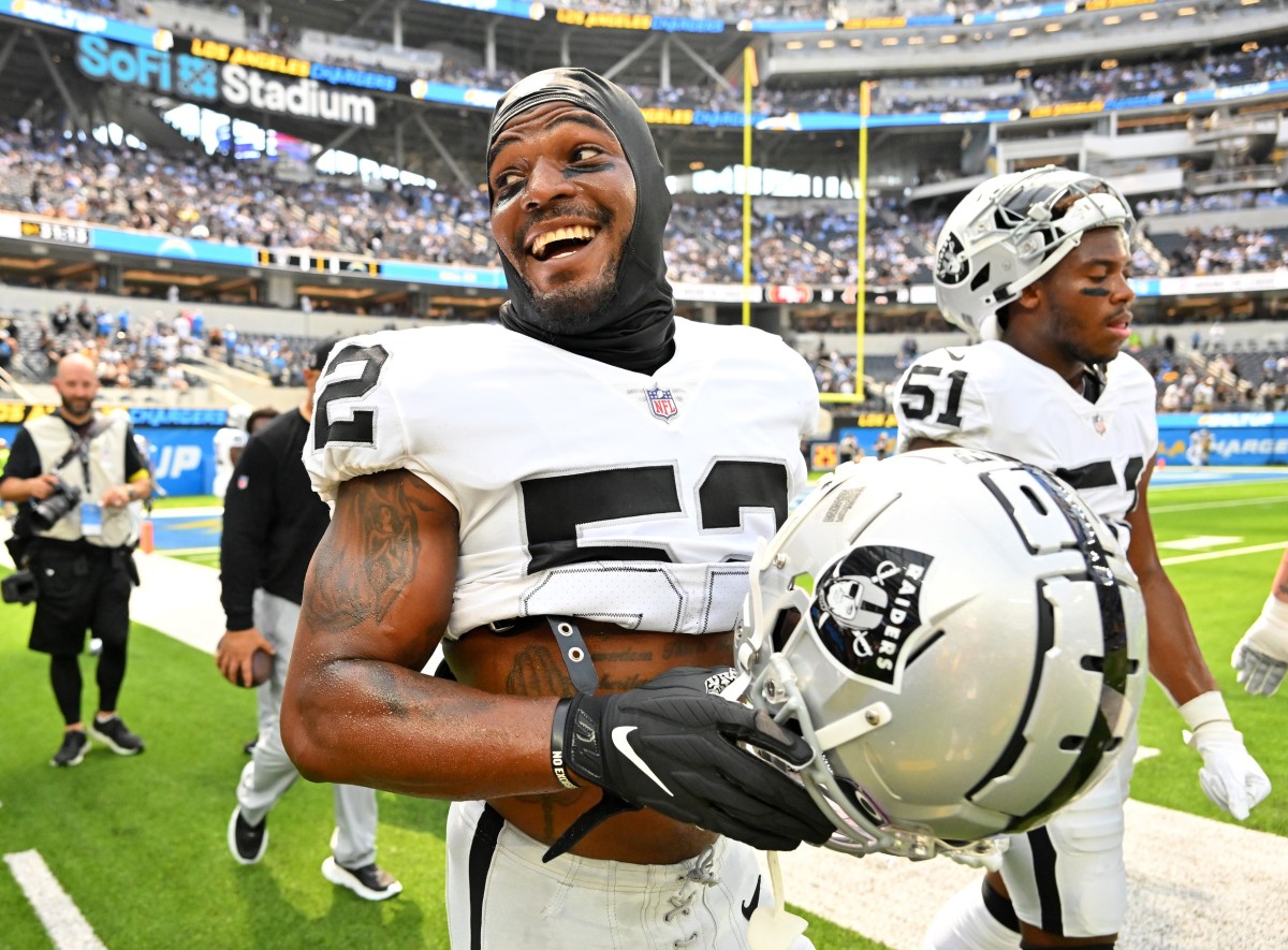 Oakland Raiders Vs. Arizona Cardinals: Silver And Black Plan Of