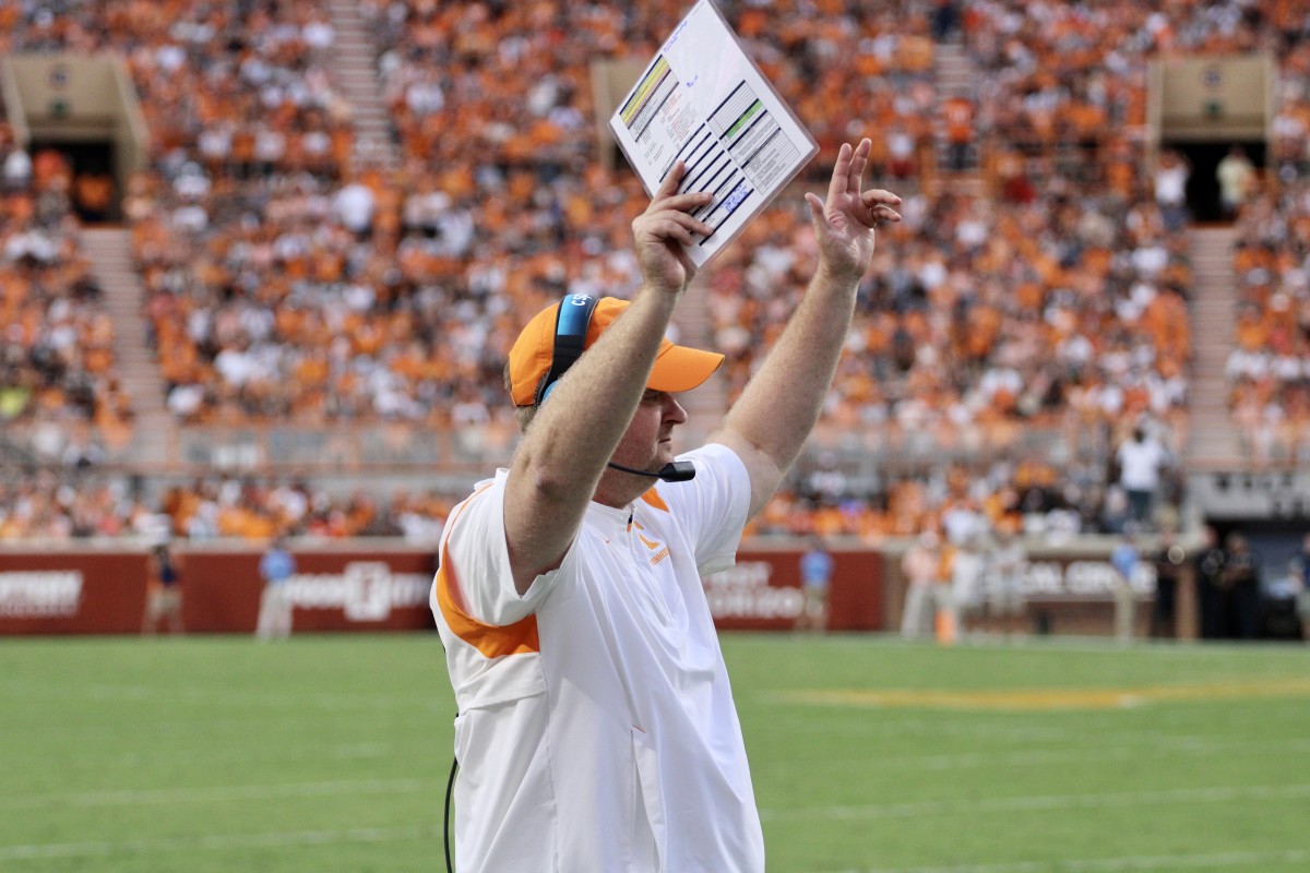 Tennessee Volunteers Football Climb Again In Polls After Akron Rout Sports Illustrated 9557