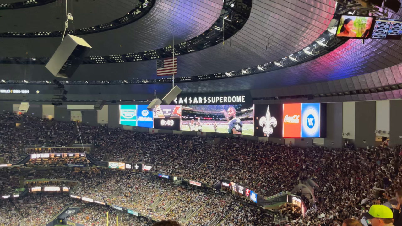 Tyrann Mathieu Leads Saints Pregame Chant Inside Caesars Superdome 