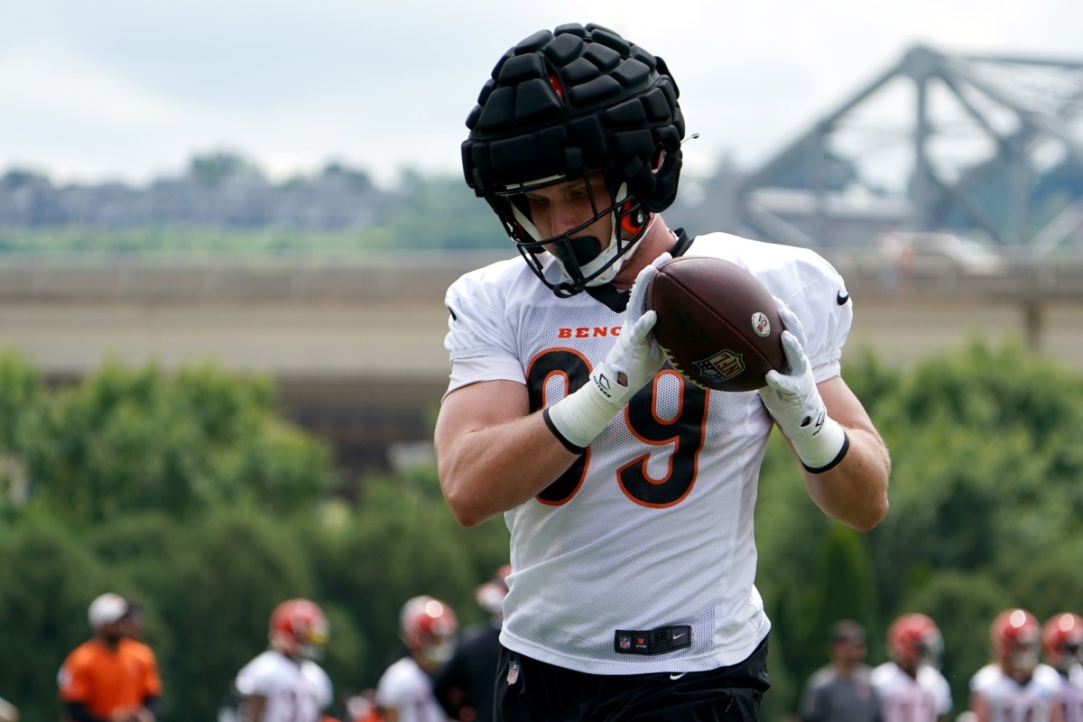 Cincinnati Bengals Tight End Drew Sample Undergoes Surgery on Right Knee -  Sports Illustrated Cincinnati Bengals News, Analysis and More